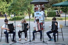 MUZICKA SKOLA KONCERT NA TRGU_051